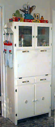 Typical kitchenette cupboard of the Art Deco period