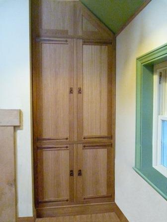 William Morris Arts & Crafts Movement Gothic Revival style built-in bedroom wardrobe furniture
