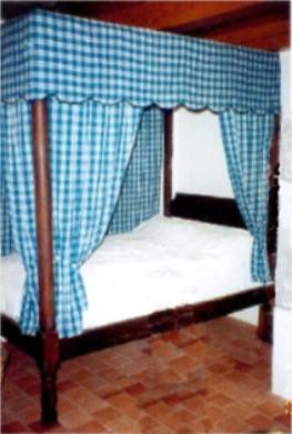 New French country country 4 poster bed in dark stained wood & gingham valance