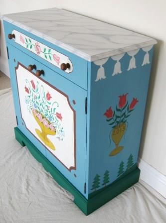 Ornate painted Austrian Tyrolean Baroque folk linen clothes cupboard furniture Bauern mobel