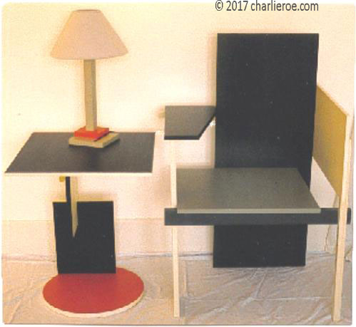 Gerrit Rietveld's de stijl painted Berlin Chair, end table and lamp furniture