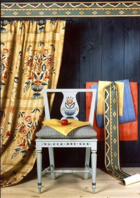 Swedish Scandinavian C18th style painted chair furniture
